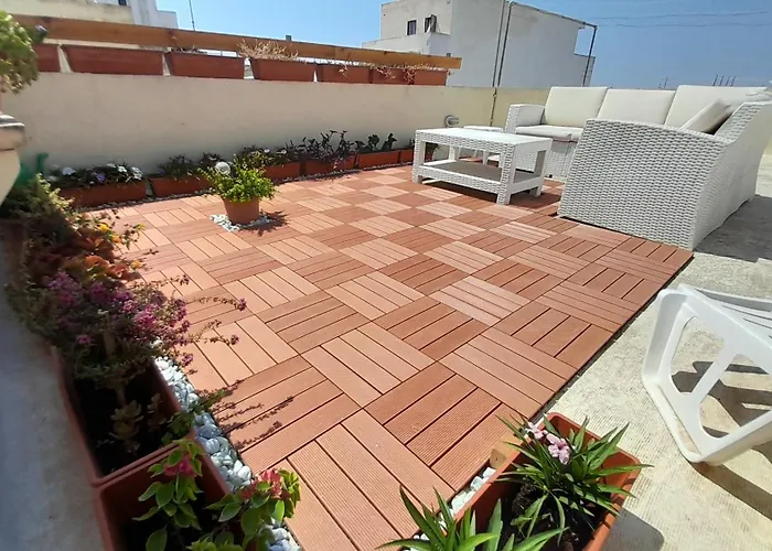 Ramzam - Spacious & Modern 3 Bedroom With Roof Terrace *