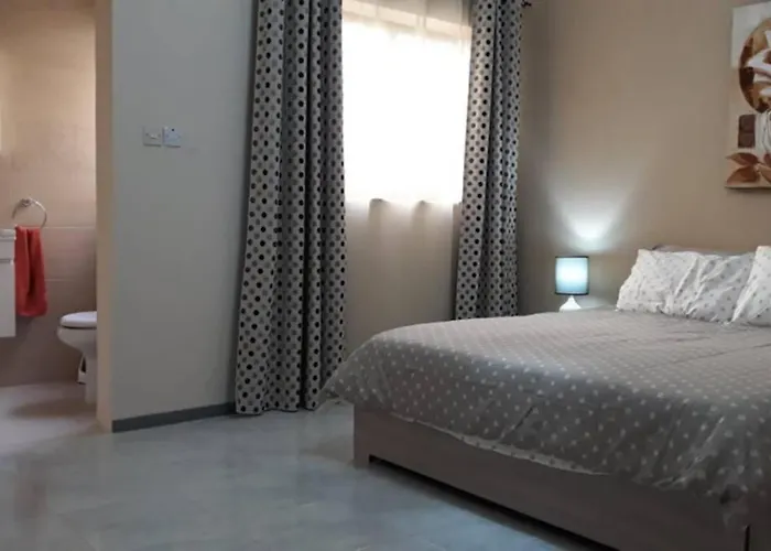 Ramzam - Spacious & Modern 3 Bedroom With Roof Terrace